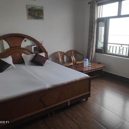 Nirmal Homestay Dharamsala Zewnętrze zdjęcie